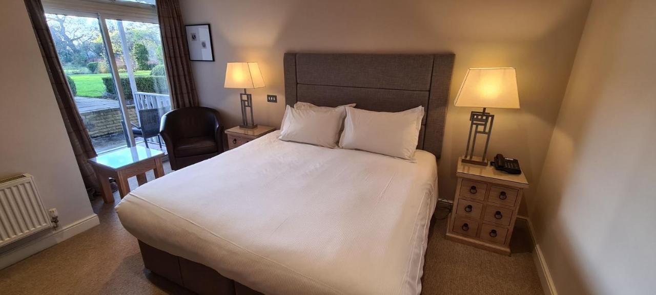 Rowton Hall Hotel And Spa Честер Экстерьер фото
