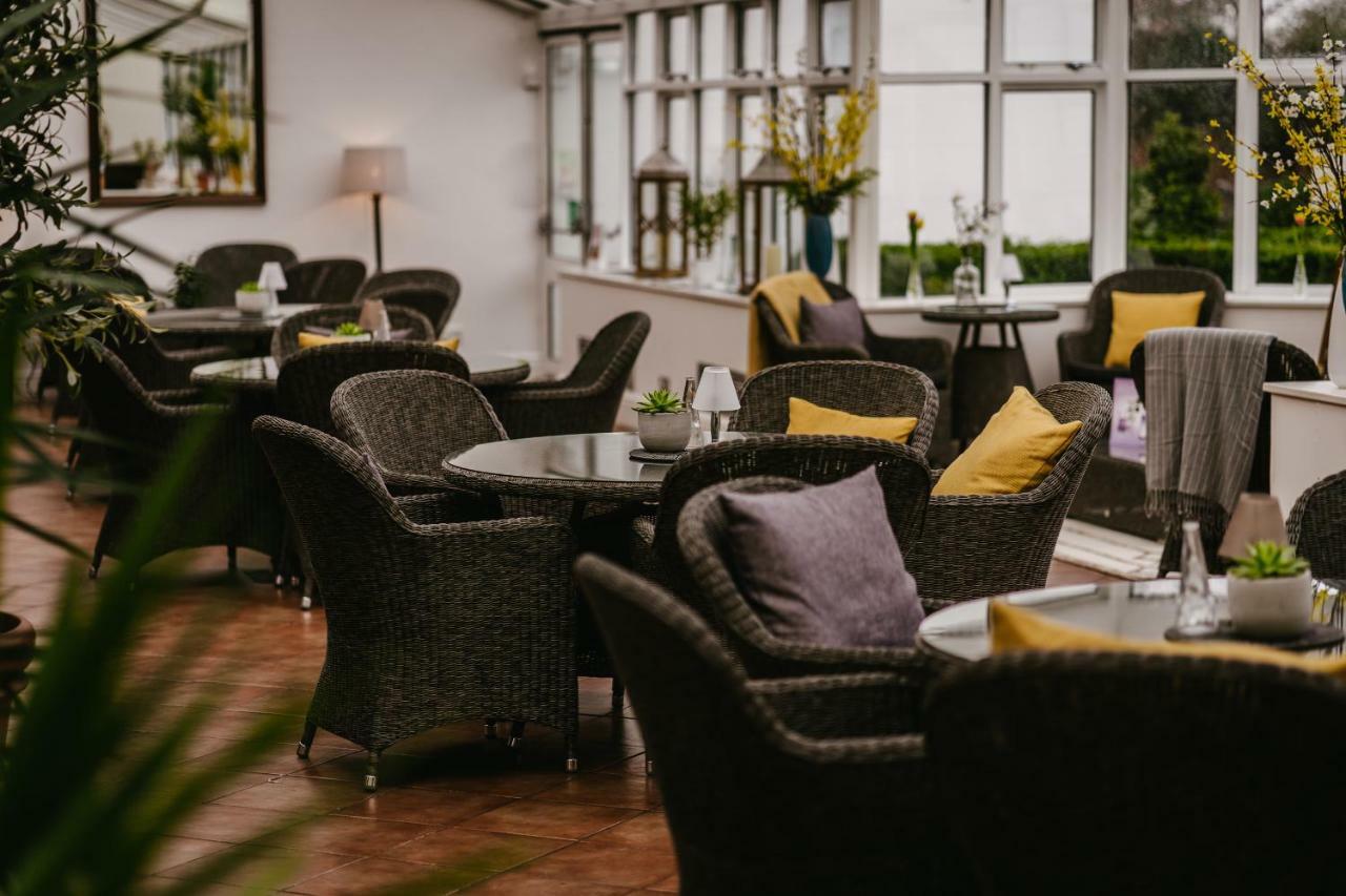 Rowton Hall Hotel And Spa Честер Экстерьер фото
